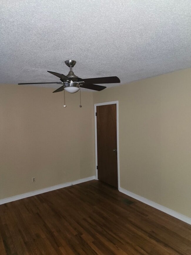 301 Gaile Ave in Tallahassee, FL - Building Photo - Building Photo