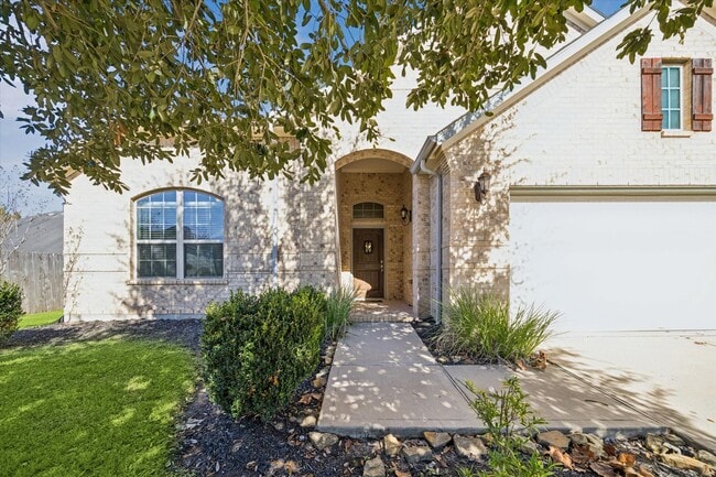 property at 7731 Deep Green Dr