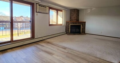 4350 Trenton Ln N in Plymouth, MN - Building Photo - Building Photo