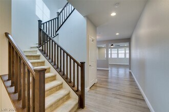 2130 Emyvale Ct in Henderson, NV - Building Photo - Building Photo