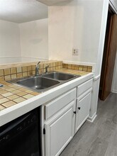 2816 SW 14th Dr in Gainesville, FL - Building Photo - Building Photo