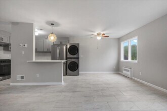 104 Maple Ave in Rye, NY - Building Photo - Building Photo
