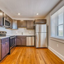 3100 Greenmount Ave in Baltimore, MD - Foto de edificio - Building Photo