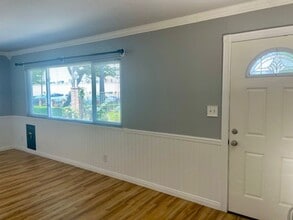 2295 N Tustin St in Orange, CA - Building Photo - Building Photo