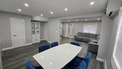 80-06 209th St in Queens, NY - Building Photo - Building Photo