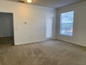 8855 Villa View Cir in Orlando, FL - Building Photo - Building Photo