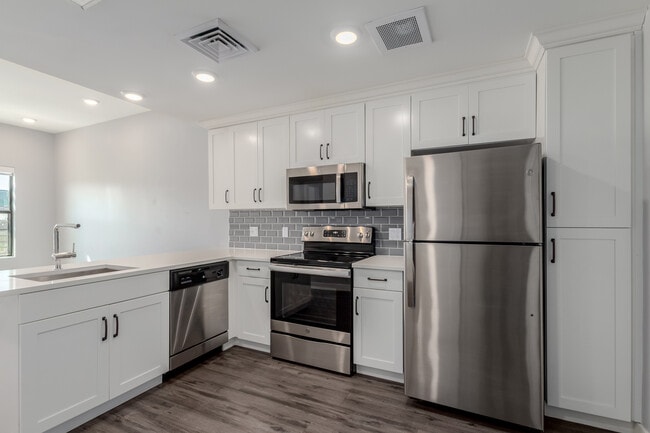property at 475 N 9th St