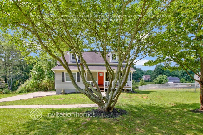 64 Stacey Dr in Dallas, GA - Foto de edificio - Building Photo