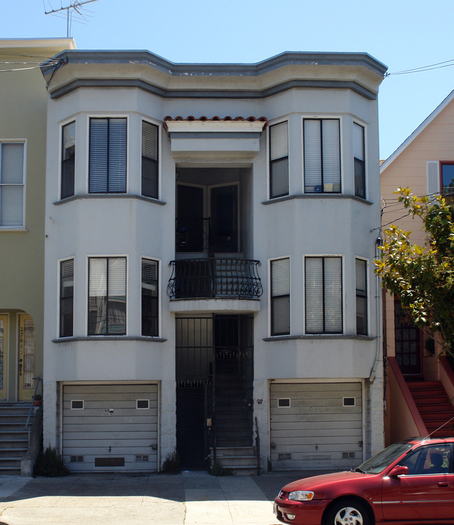 2767 Bryant St in San Francisco, CA - Building Photo - Building Photo