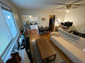 144 Thorndike St in Cambridge, MA - Foto de edificio - Building Photo