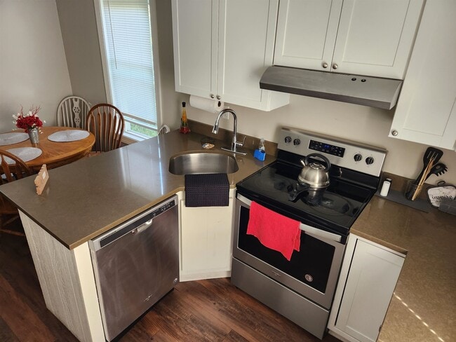 property at 661 Hevey St