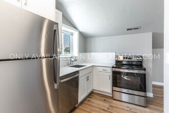 87 N Center St in American Fork, UT - Building Photo - Building Photo
