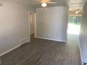 1736 NE 15th in Oklahoma City, OK - Foto de edificio - Building Photo