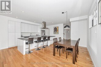 141 Columbus Ave in Ottawa, ON - Building Photo - Building Photo