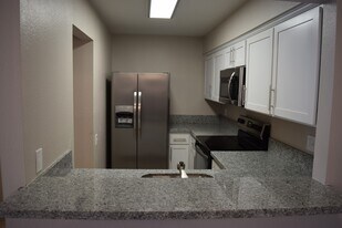 7979 Mission Center Ct, Unit D in San Diego, CA - Building Photo
