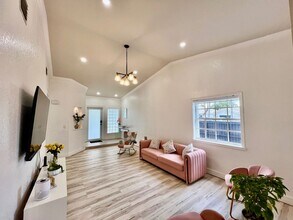14610 SW 171st Terrace in Miami, FL - Building Photo - Building Photo