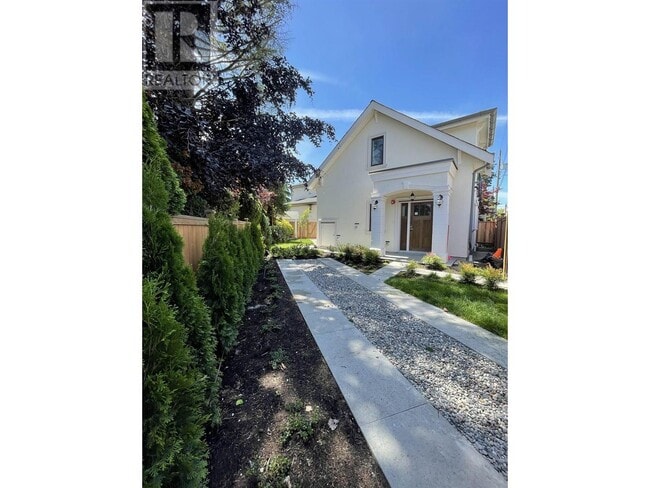 property at 625-625 W 53rd Ave