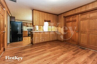 1426 Moores Manor in Indianapolis, IN - Building Photo - Building Photo