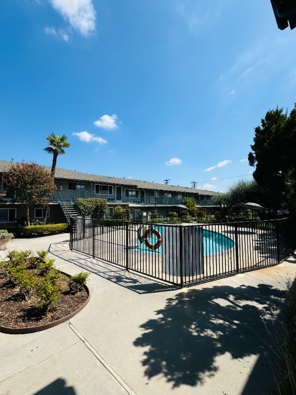 8919 Longden Ave in Temple City, CA - Building Photo - Building Photo