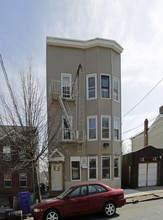 94 N 3rd St in Paterson, NJ - Building Photo - Primary Photo