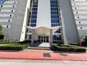 9273 Collins Ave, Unit 207 in Surfside, FL - Building Photo - Building Photo