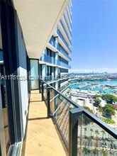 398 NE 5th St, Unit # 2114 in Miami, FL - Building Photo - Building Photo