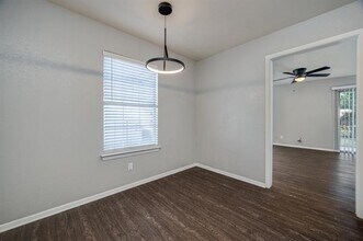 629 Park Ln in Denton, TX - Building Photo - Building Photo