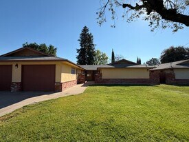 2020 Rose Ave in Modesto, CA - Building Photo