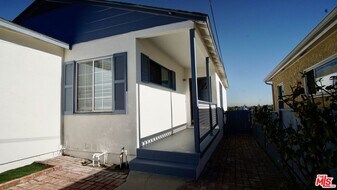 206 S Prospect Ave in Redondo Beach, CA - Building Photo