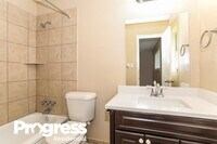 215 Paradise Ln photo'