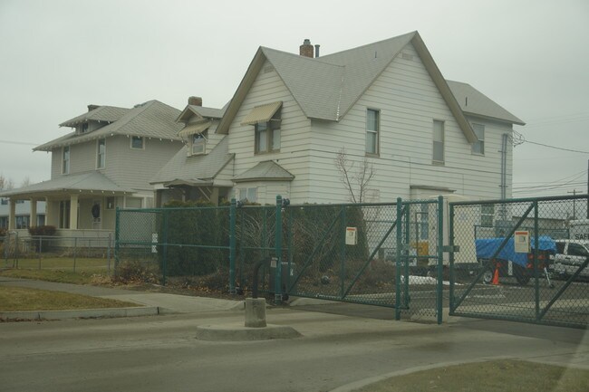 310 S 3rd St in Yakima, WA - Building Photo - Building Photo