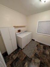 306 Grove St in Eau Claire, WI - Building Photo - Building Photo
