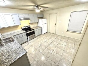 724 Bluebonnet Dr in Keller, TX - Building Photo - Building Photo