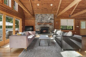 53 Swaller Hill Rd in Sharon, CT - Building Photo - Building Photo