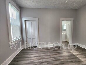 133 W Hendricks St in Shelbyville, IN - Building Photo - Building Photo