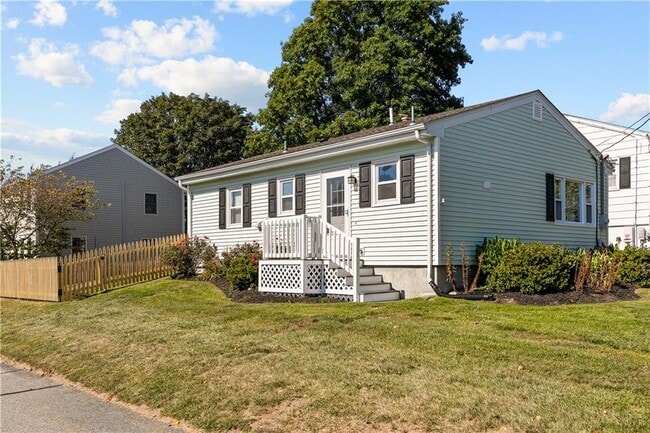 property at 23 Holten Ave