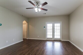 8927 Snapping Turtle Dr in Humble, TX - Building Photo - Building Photo