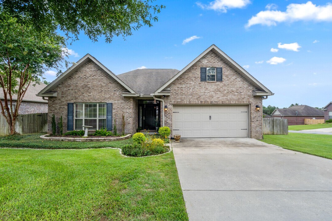 730 Lime Ln in Crestview, FL - Building Photo