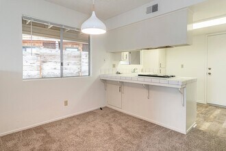 1249 4th St in San Luis Obispo, CA - Building Photo - Building Photo