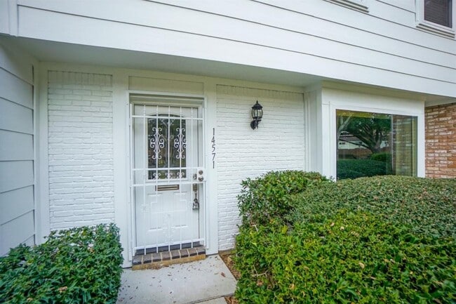 property at 14571 Misty Meadow Ln