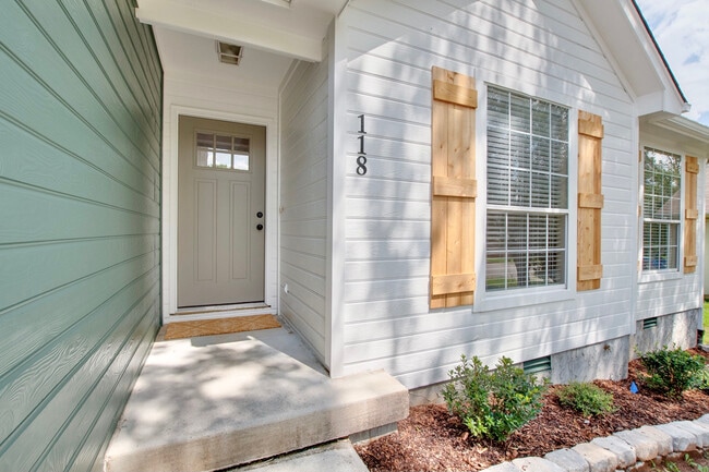 118 River Oaks Dr in Madison, AL - Building Photo - Building Photo