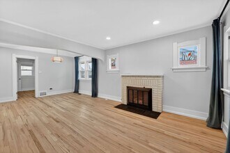 2022 S Corona St in Denver, CO - Building Photo - Building Photo