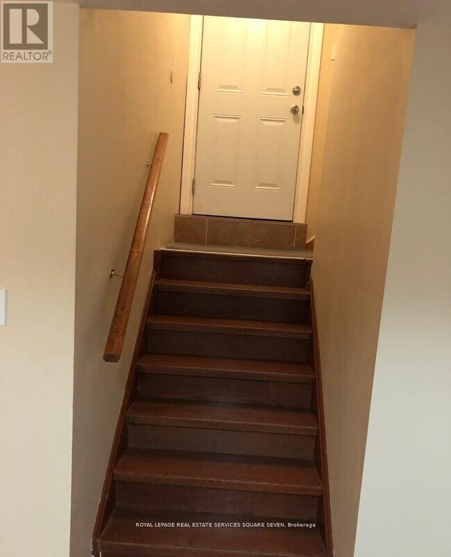 976 Southfork Dr in Mississauga, ON - Building Photo - Building Photo