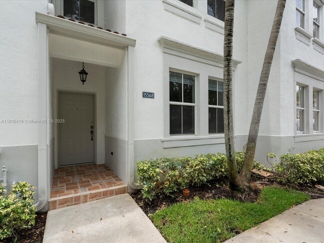property at 15568 SW 39th St