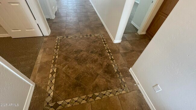 43577 Sparks Ct in Maricopa, AZ - Building Photo - Building Photo