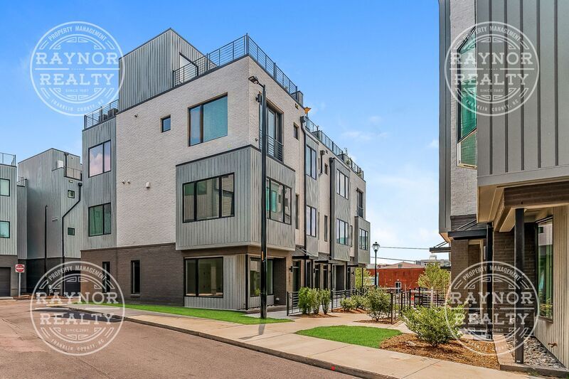 1007 Hundley in Durham, NC - Building Photo