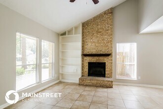 5026 Creek Shadows Dr in Humble, TX - Building Photo - Building Photo