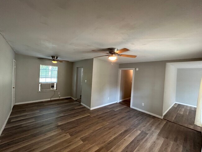 614 Hickory in Hughes Springs, TX - Building Photo - Building Photo