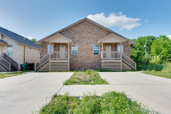 property at 5405 Groveton St