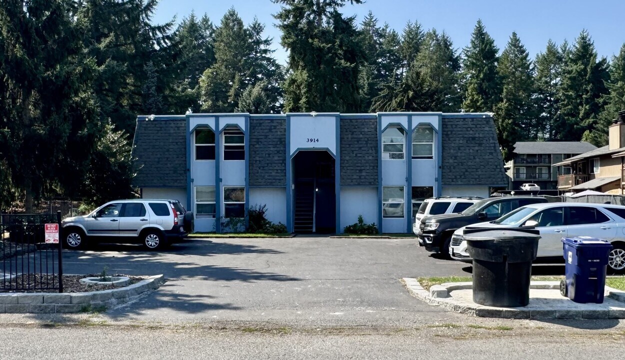 3914 Mason Loop Rd in Tacoma, WA - Building Photo